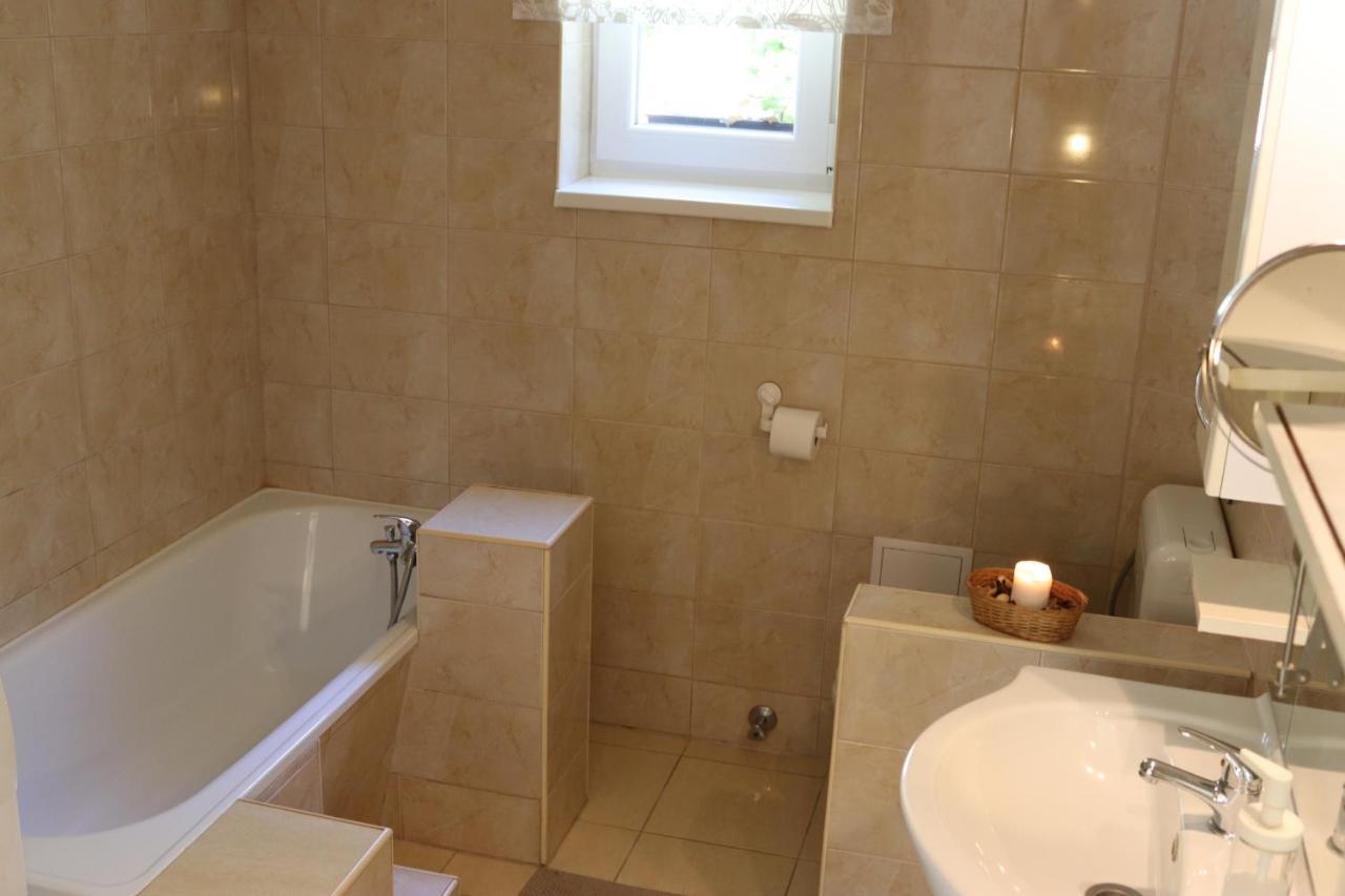 Grape&Wine Guesthouse Eger Eksteriør billede